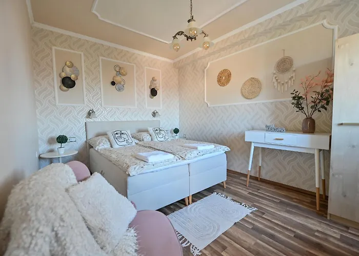 Апартаменти Bellavista 1 *