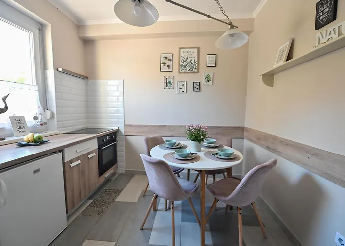 Bellavista 1 * Еґер