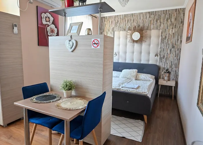 Bellavista 1 * Еґер