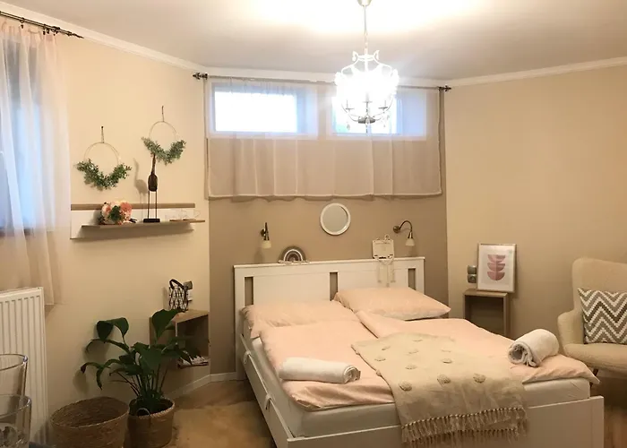 Bellavista 1 Апартаменти Еґер