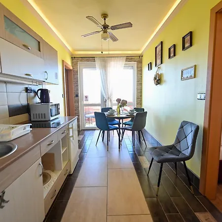 Lägenhet Bellavista 1 Eger